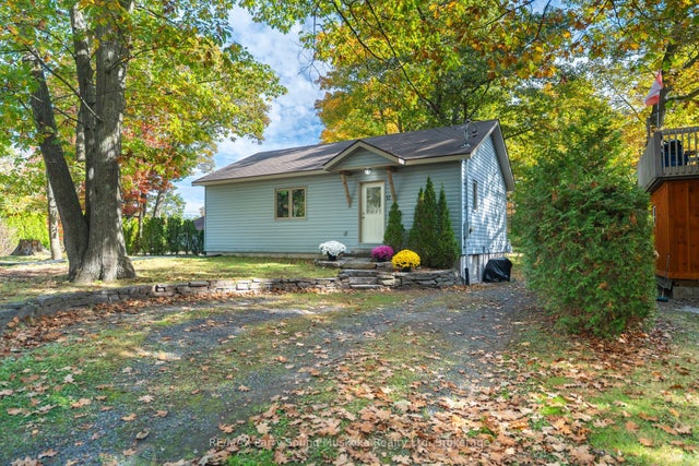 17 Adelaide Street, Parry Sound