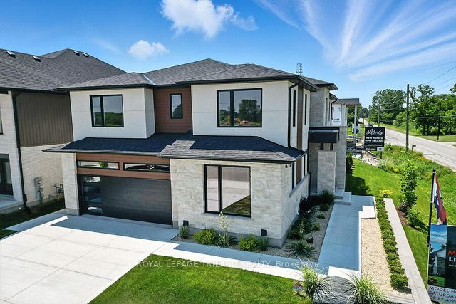 Photo of Listing #X12494700