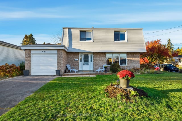 652 Spragge Crescent, Cobourg