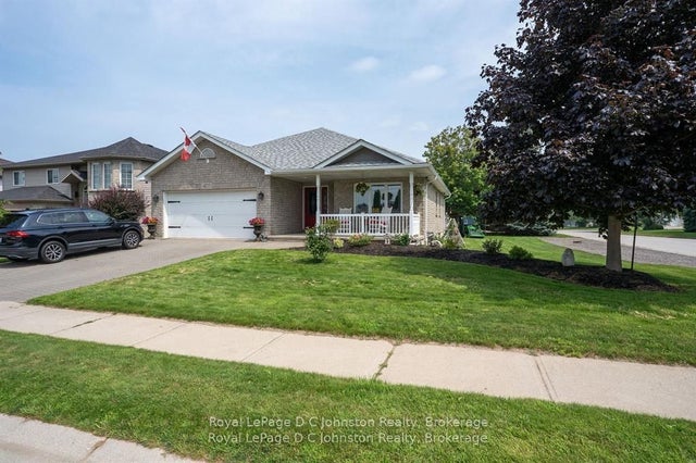 477 Buckby Lane, Saugeen Shores