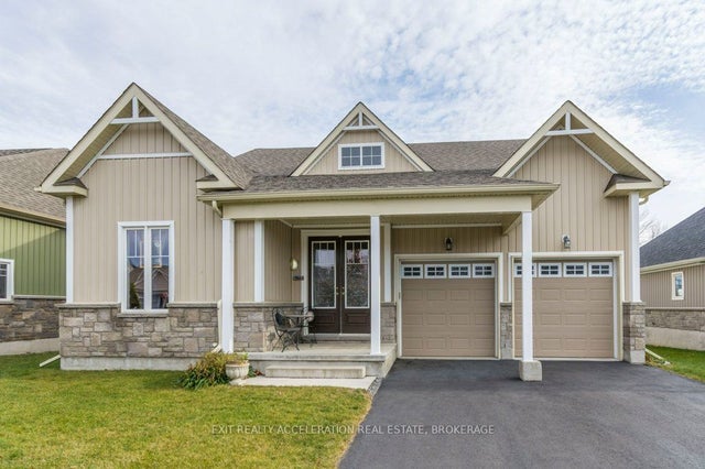 113 Country Club Drive, Loyalist