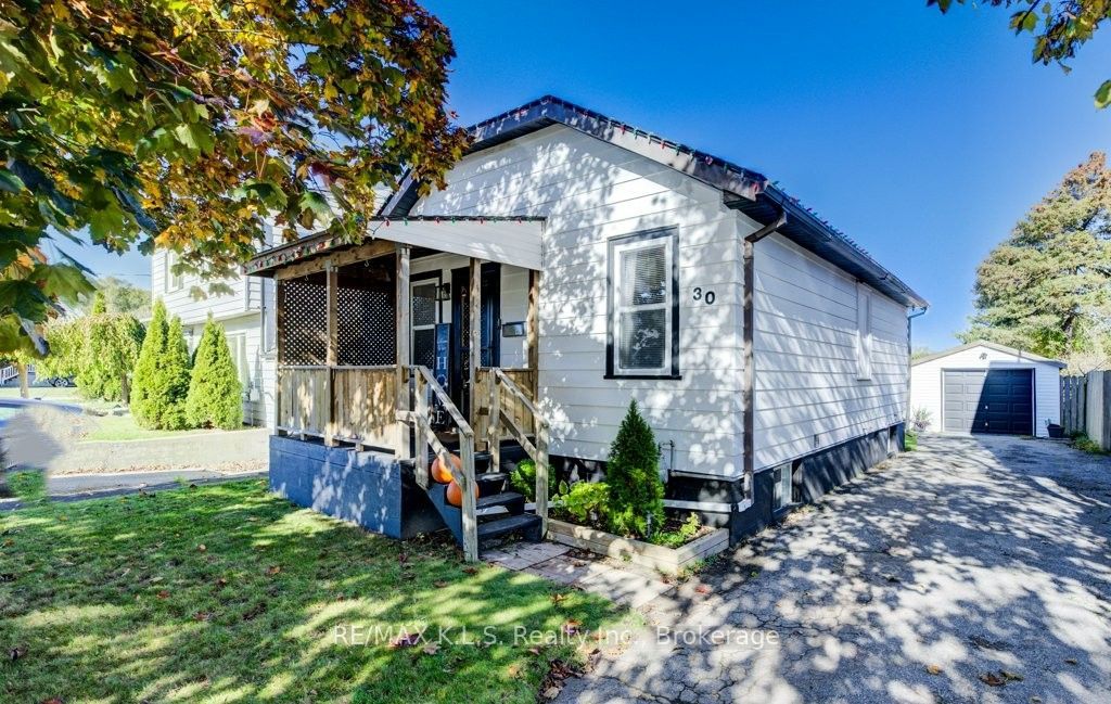 30 Elmwood Avenue, Cambridge