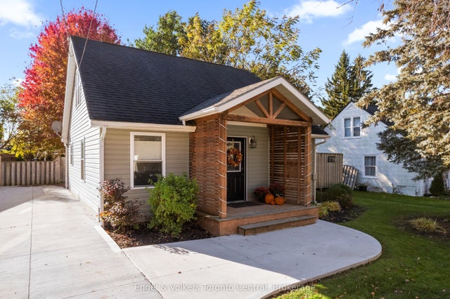 769 7th A Street E, Owen Sound