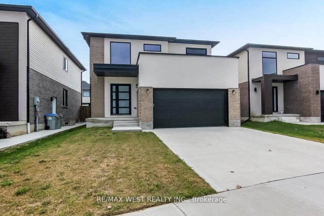 92 Poole Crescent, Middlesex Centre