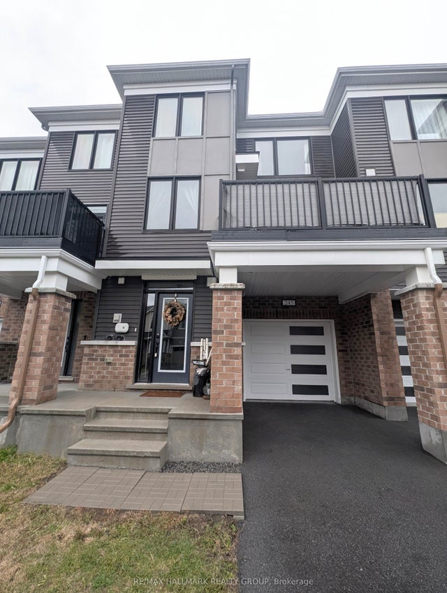 245 Atima Circle, Barrhaven