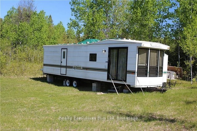 00 Pickerel & Jack Lake Road, Armour