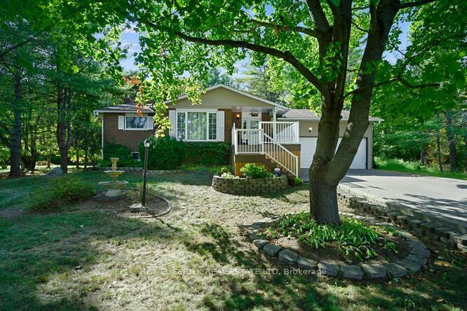 224 County Rd 5 Road, Front of Yonge