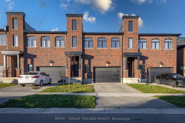 1091 Upperpoint Avenue, London South