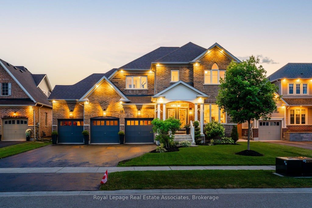 17 Mitchell Crescent, Mono