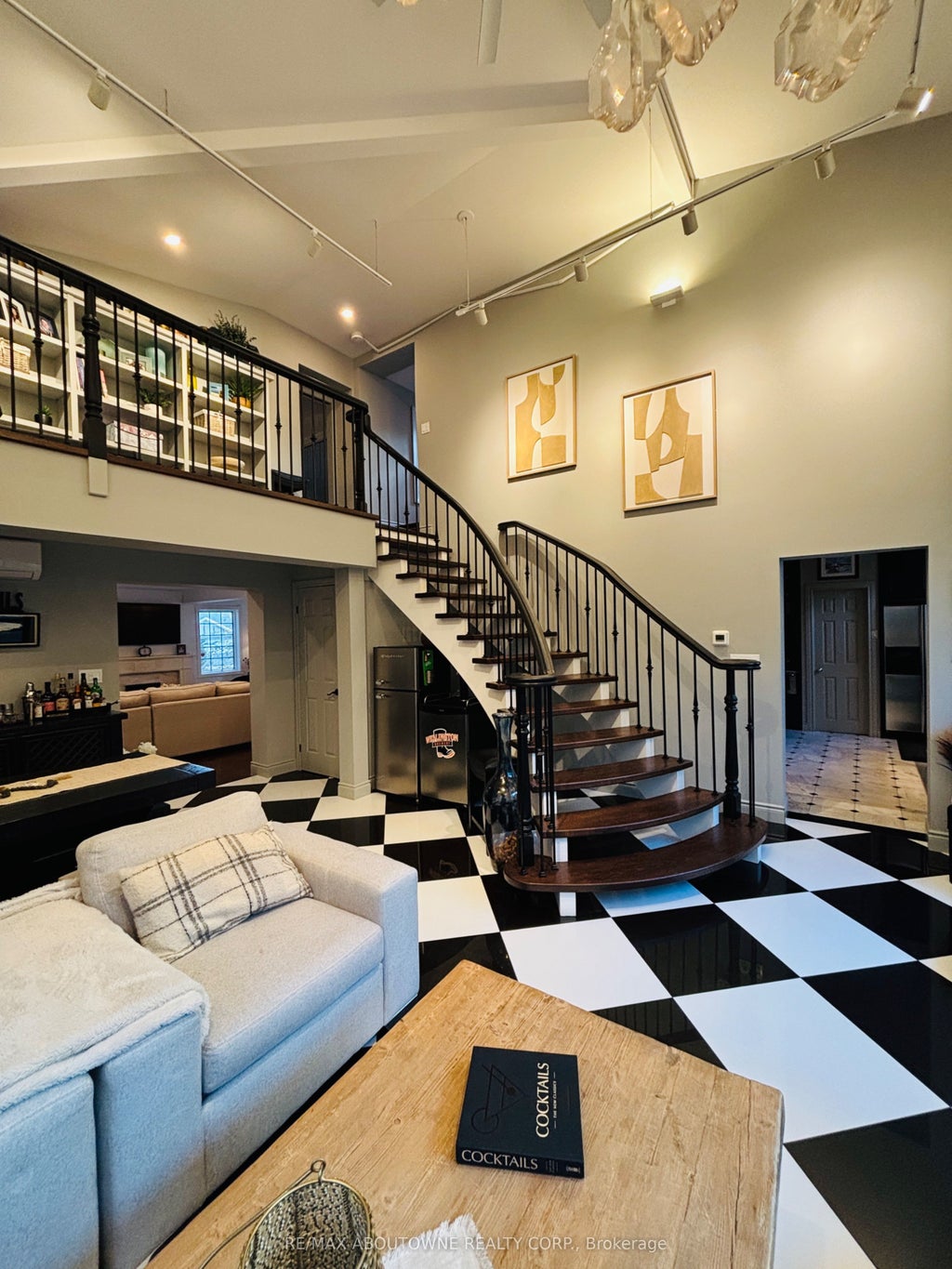 181 King Street C, Guelph