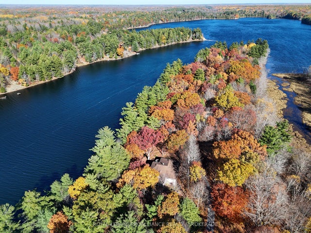 241 Potspoon Lane, Frontenac