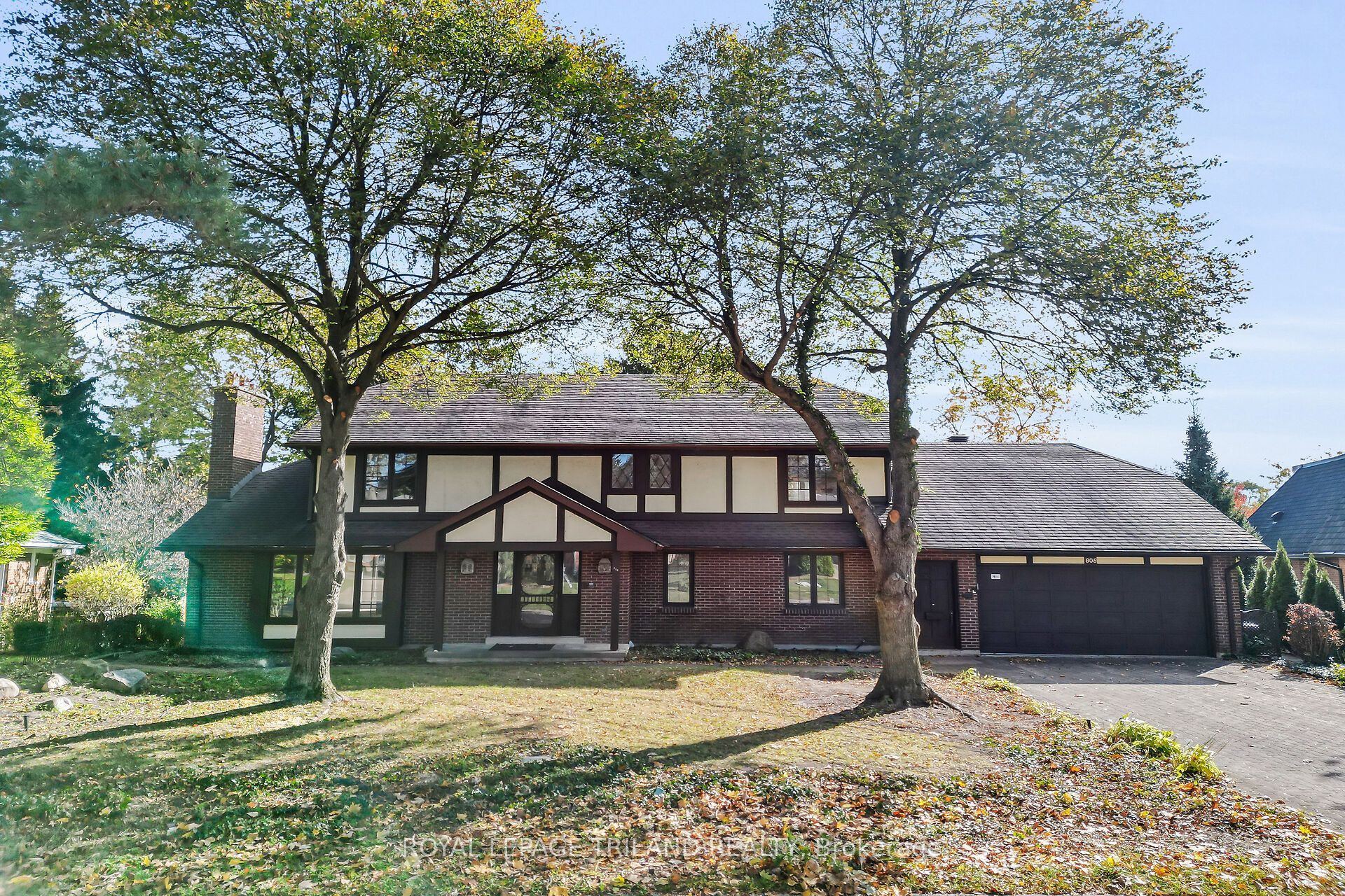 Photo of Listing #X12502744