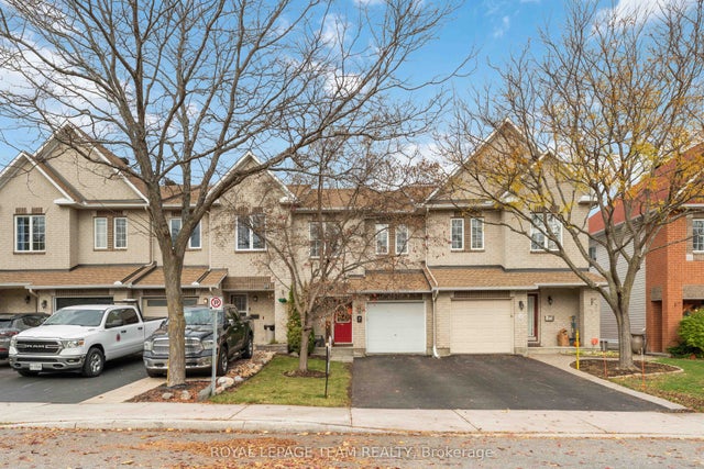 7 Fairpark Drive, Barrhaven
