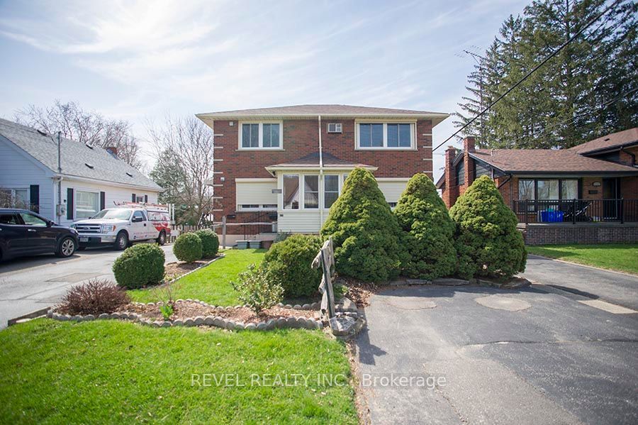 415 Chatham Street Upper, Brantford