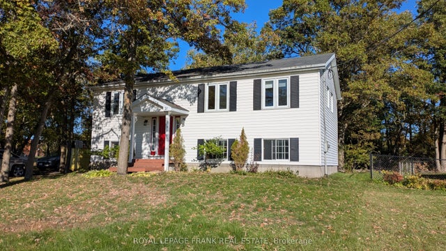 21 William Street, Marmora and Lake