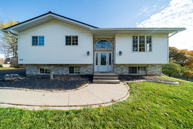 144 Centre Street, Deseronto