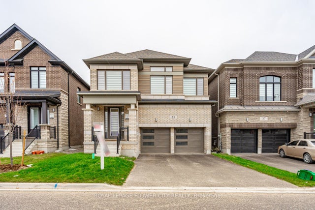 35 Player Drive, Erin