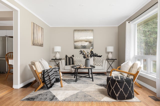 322 Muskoka 10 Road, Huntsville