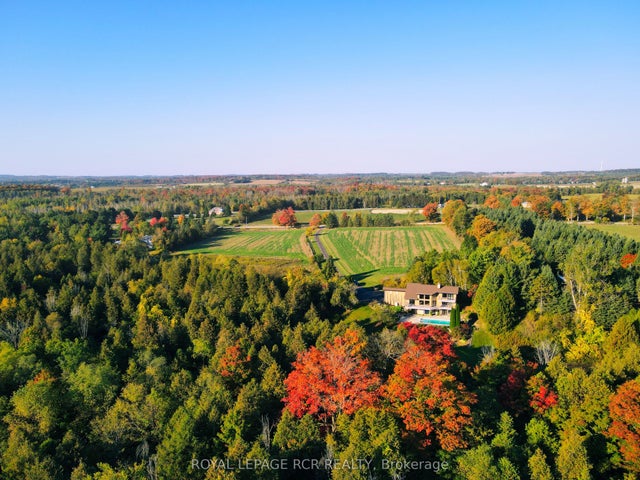 674189 Hurontario Street, Mono