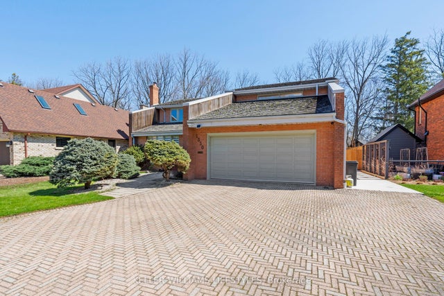 1330 Sprucedale Avenue, London North