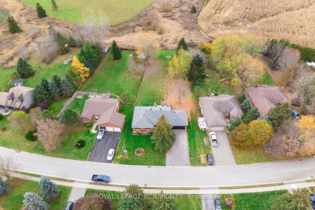 15 James Street, Amaranth