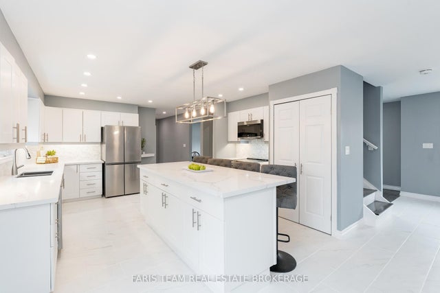 15 Lankin Avenue, Bracebridge