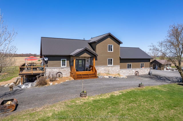 2421 Concession 8 Road, The Nation