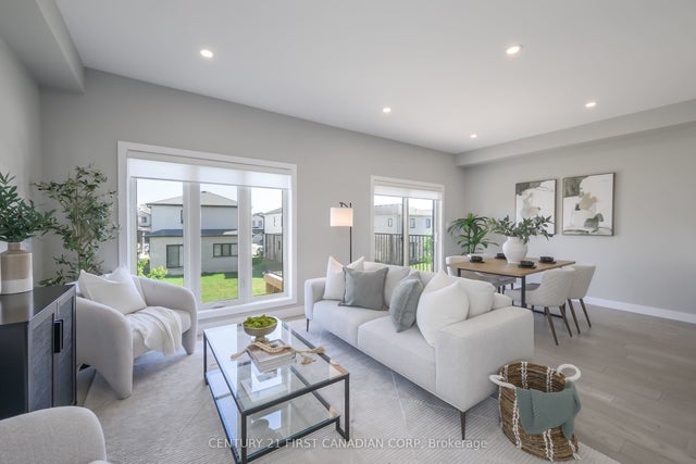 3612 Southbridge Avenue, London South