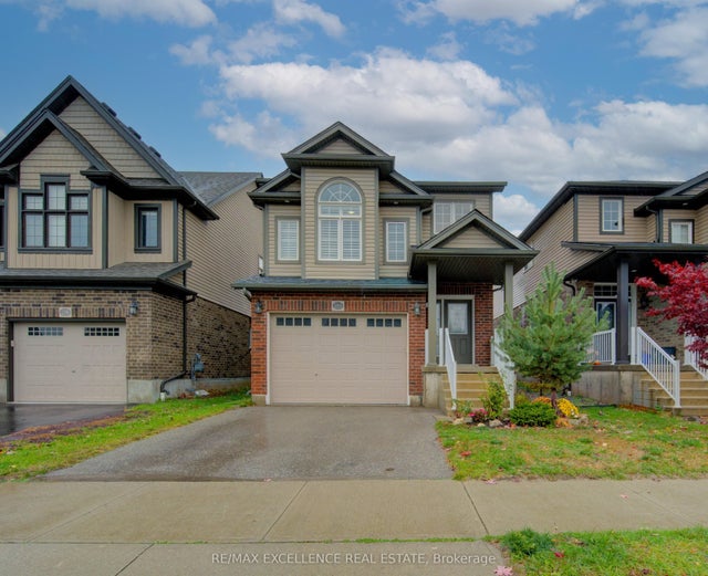295 Steepleridge Street, Kitchener