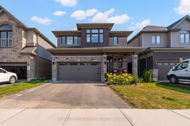 177 Longboat Run W, Brantford