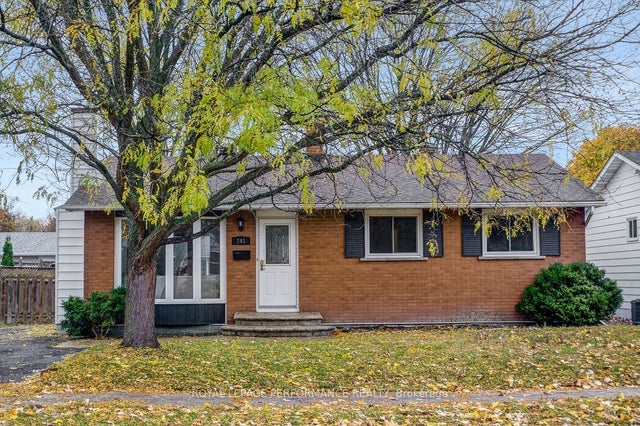 741 Eastvale Drive, Beacon Hill North - South and Area