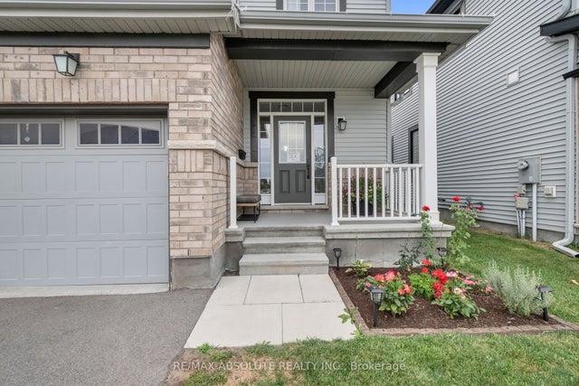 730 Perseus Avenue, Barrhaven