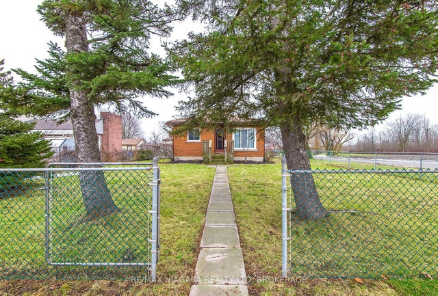 574 Broadway Street, Welland