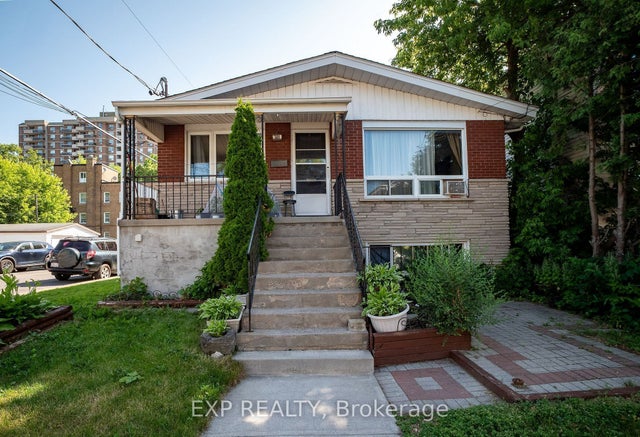 310 Patton Street, Vanier and Kingsview Park