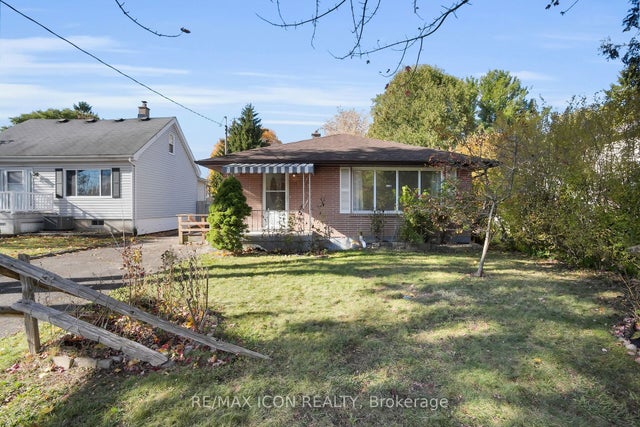 115 Marlborough Avenue, London South