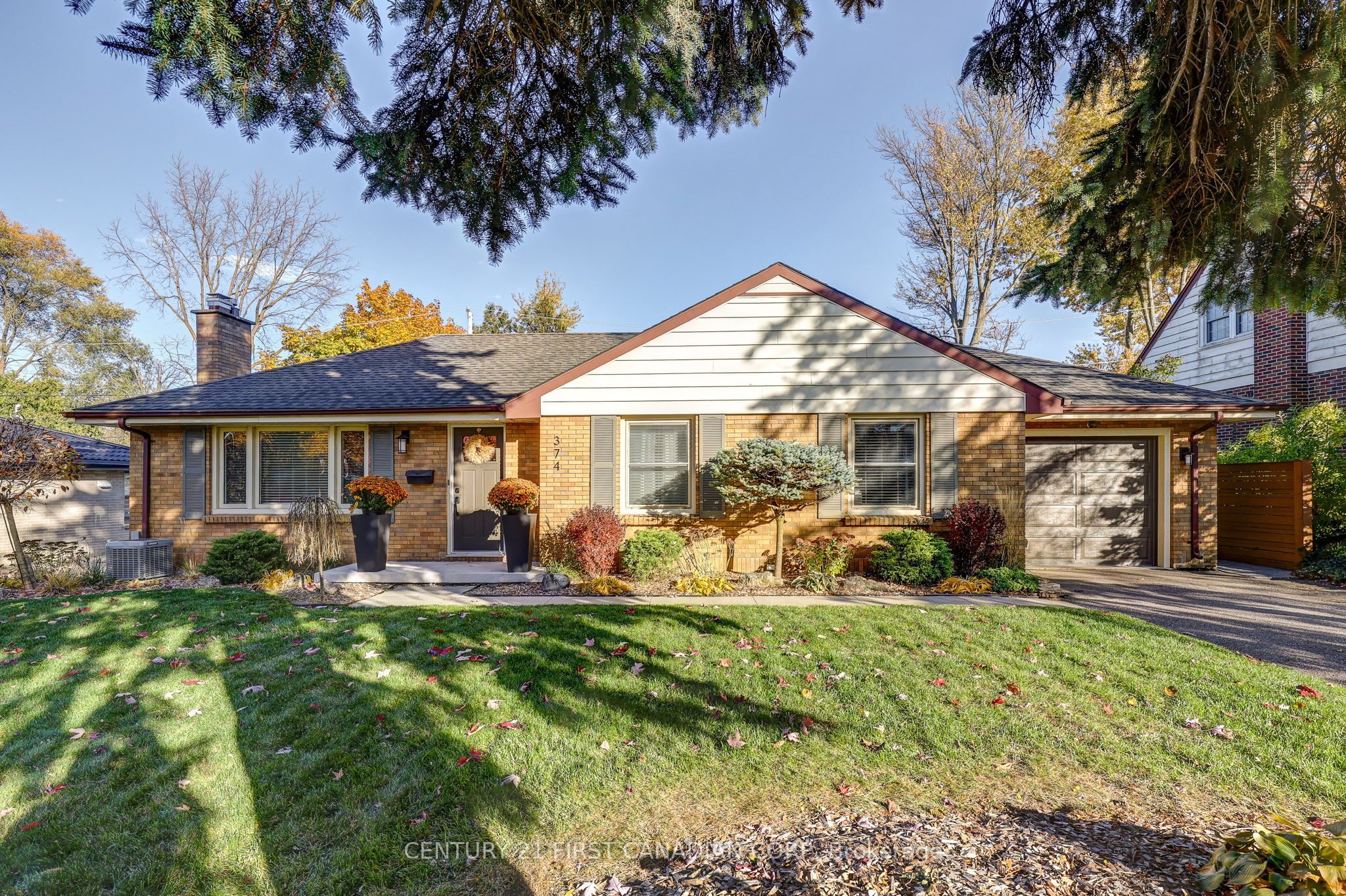 Photo of Listing #X12520748