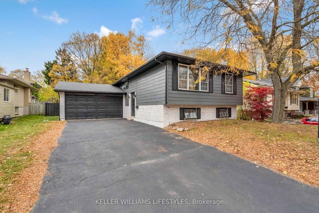 575 Grand View Avenue, London South