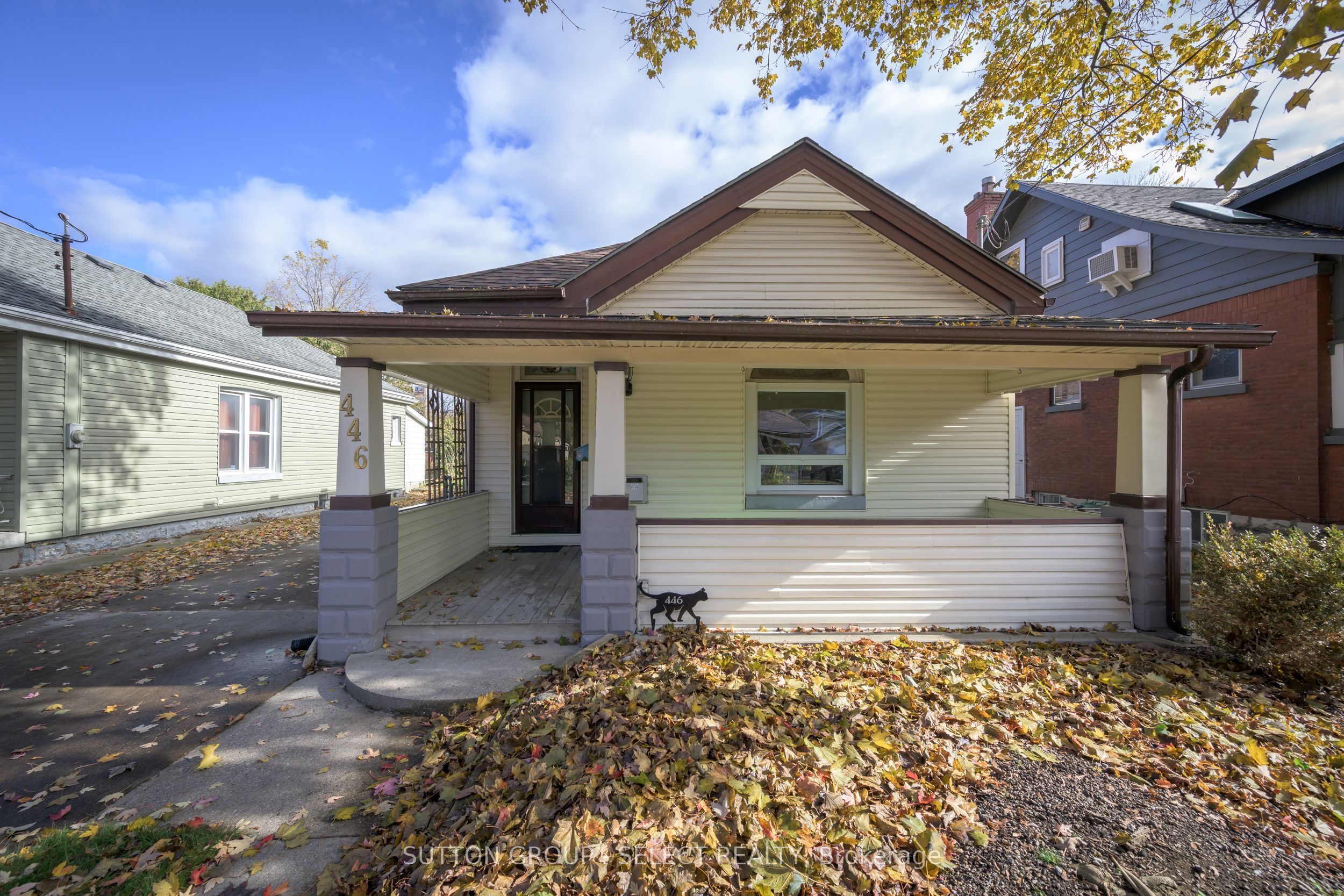 Photo of Listing #X12527582