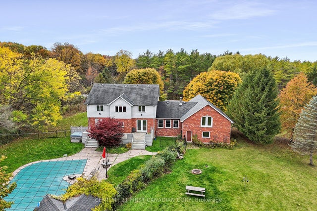 1738 Woodhull Road, London South