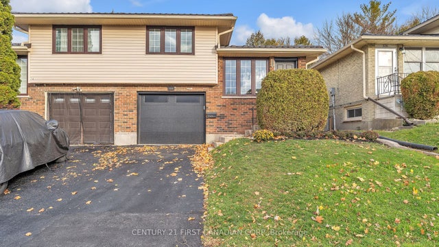 330 Southcrest Drive, London South