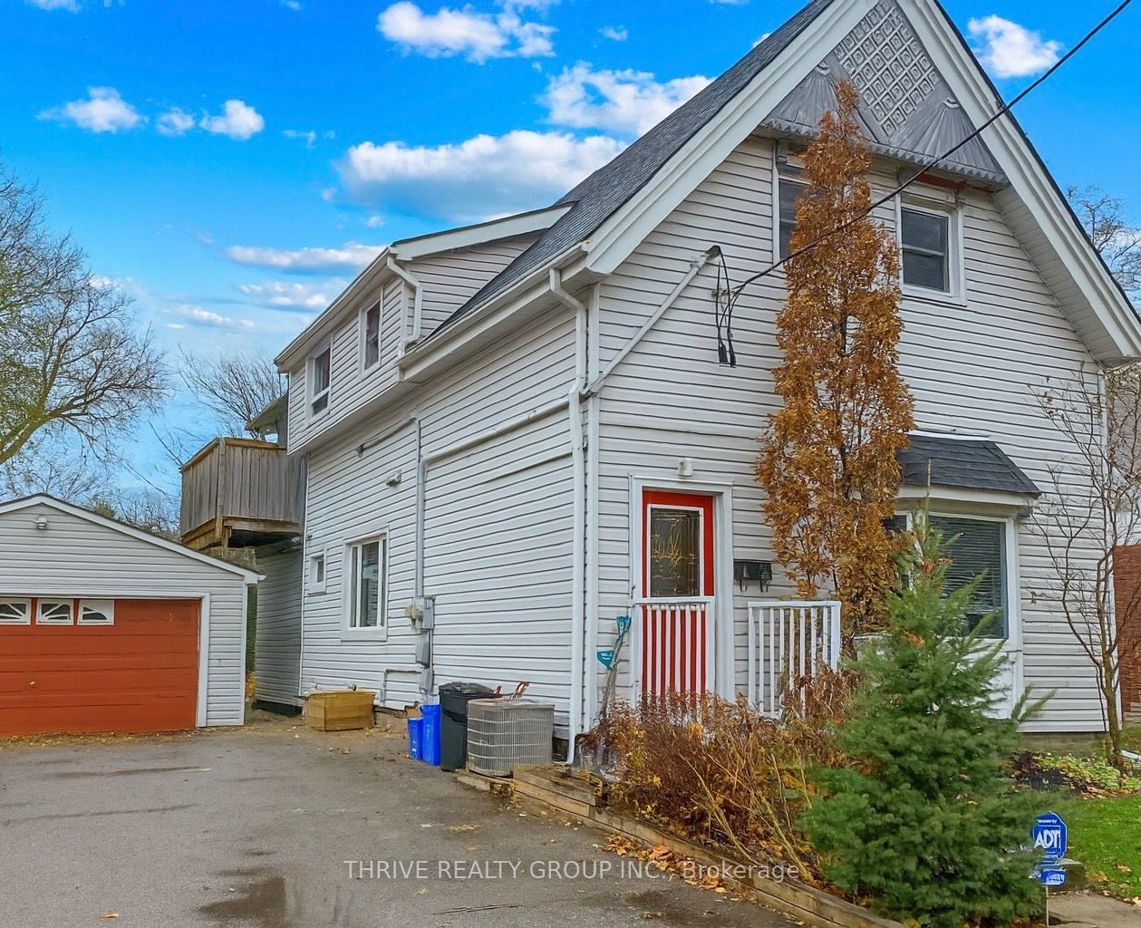 Photo of Listing #X12554932