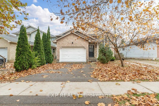 235 Fleming Drive, London East