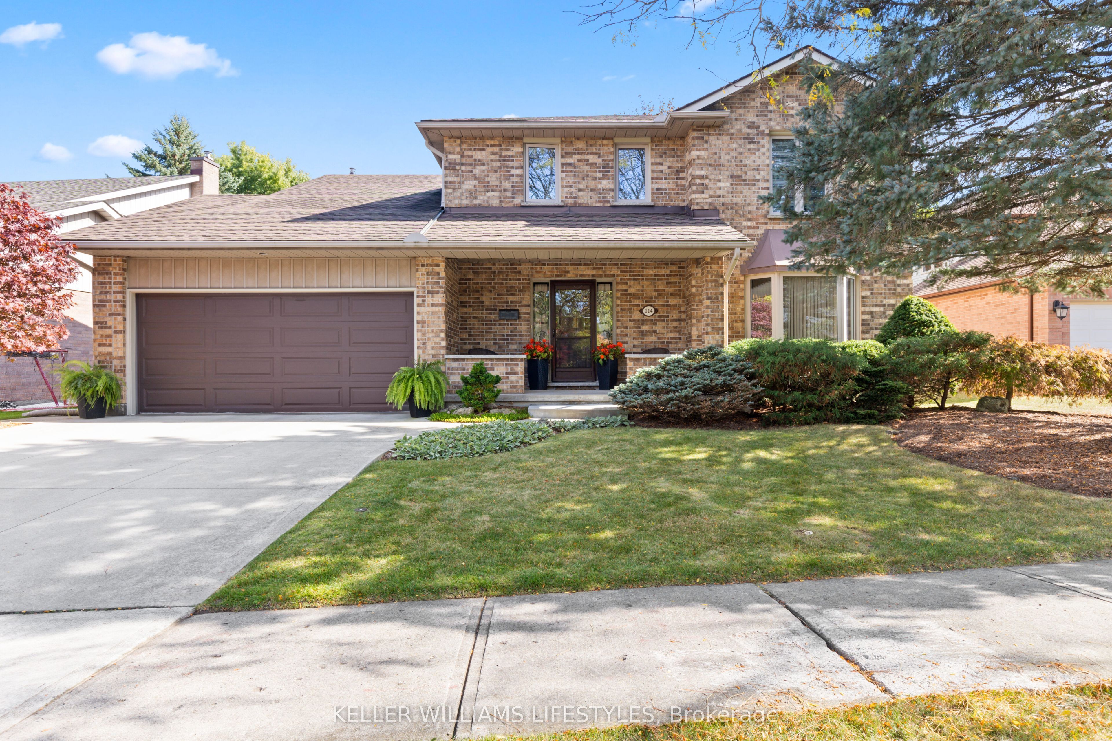 Photo of Listing #X12563904