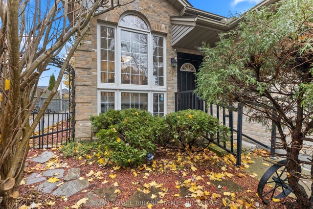 408 Brookhaven Place, London East