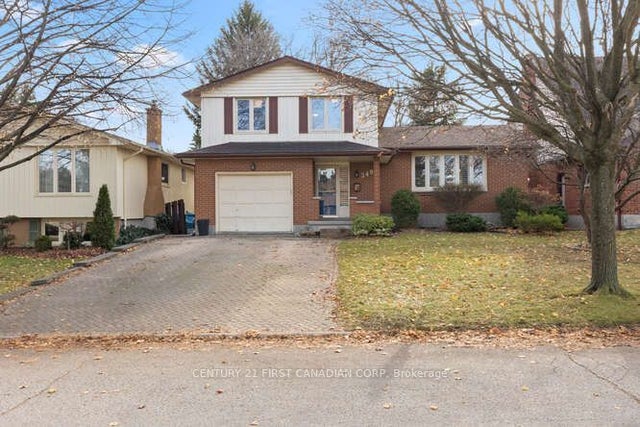349 Highview Crescent, London South