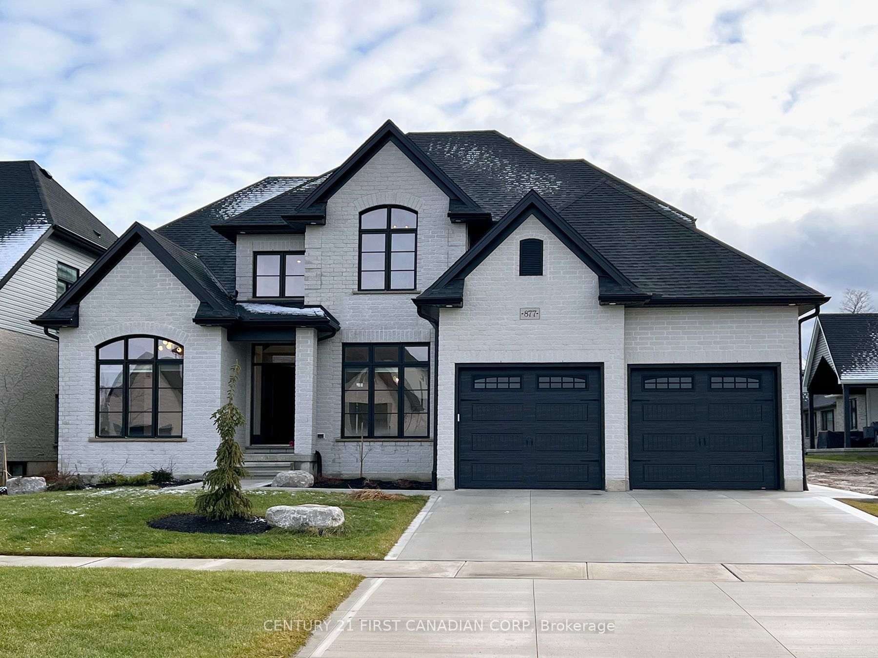 Photo of Listing #X12581616