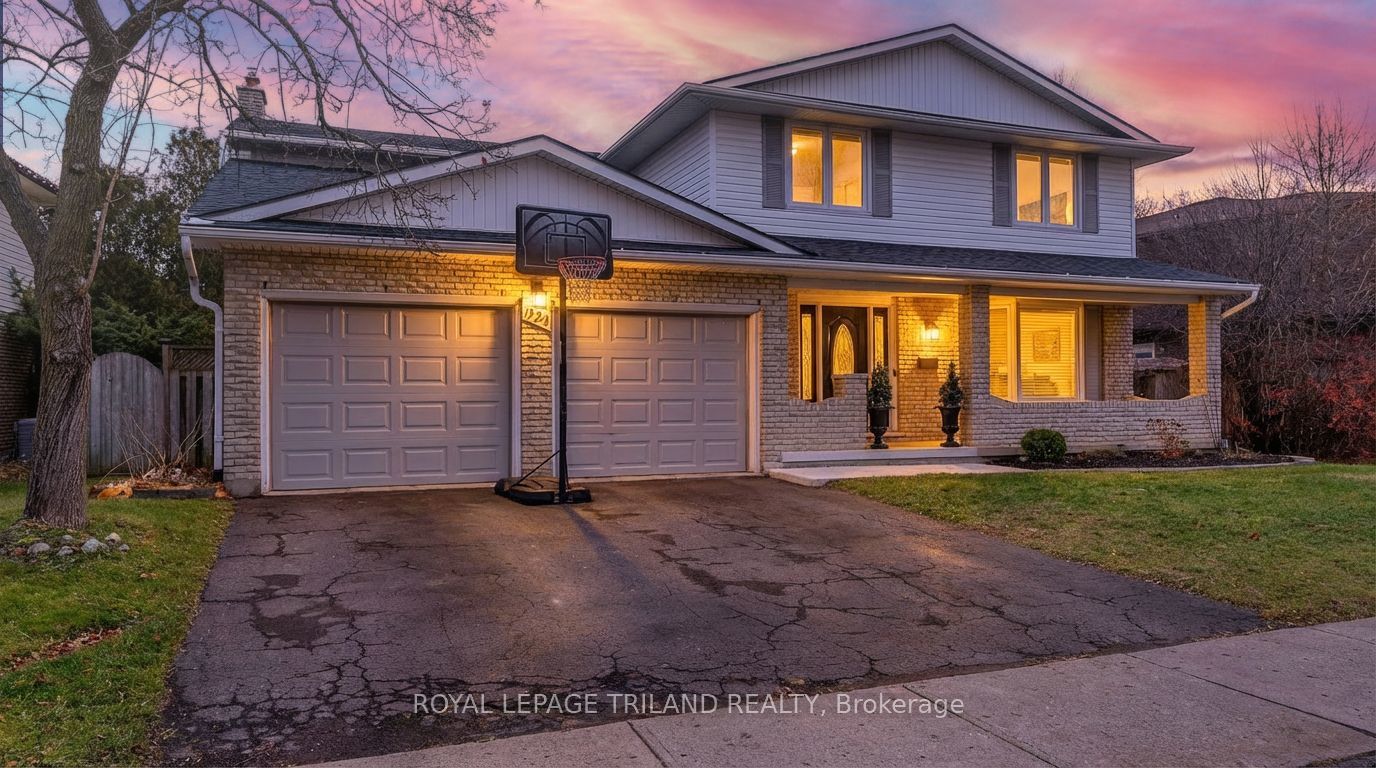 Photo of Listing #X12589784