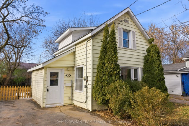 2 Wickett Street, Belleville