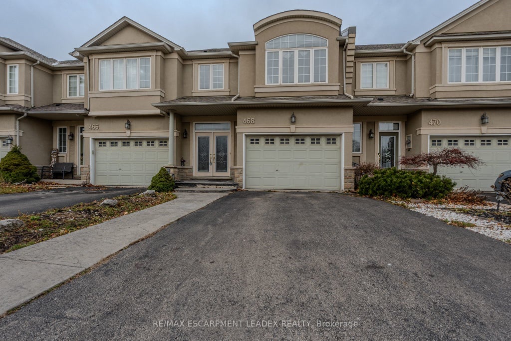 468 Stonehenge Drive, Hamilton