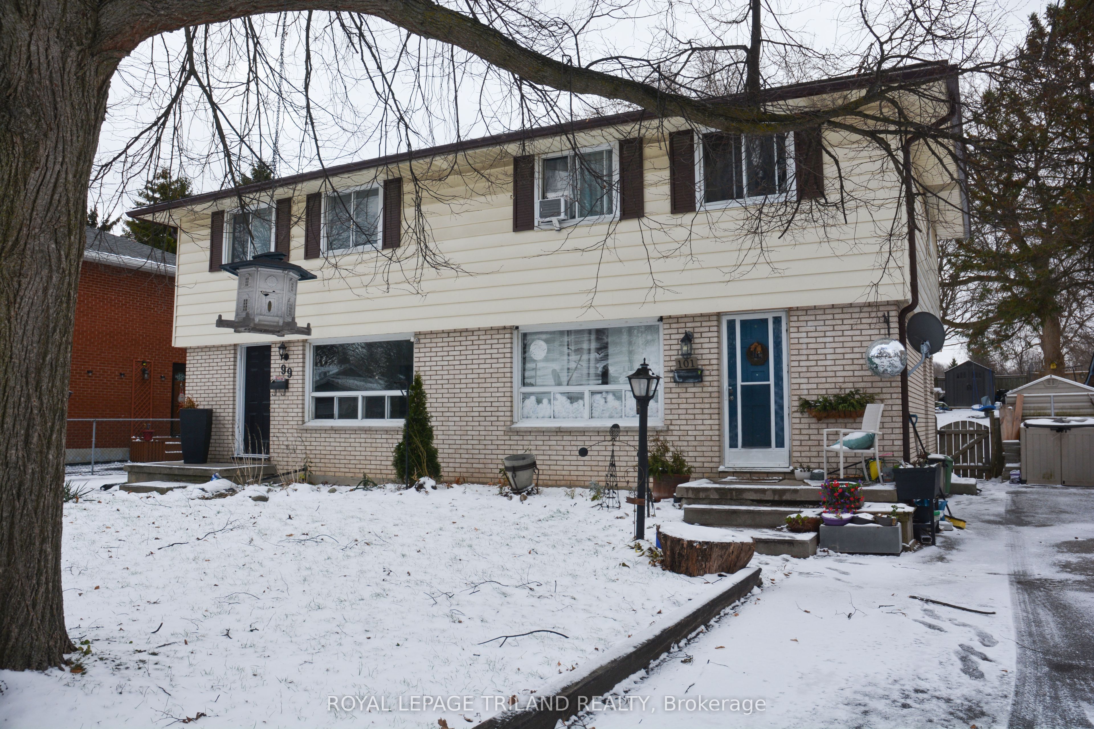 Photo of Listing #X12599080